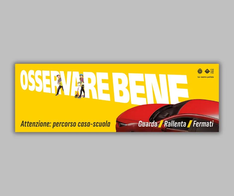 TCS Schulweg-Genau-Schauen-Banner-grauer Hintergrund-IT.webp