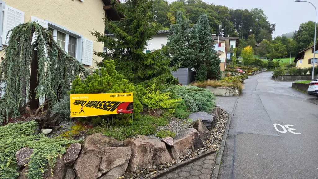 Kleines Mesh-Banner | TEMPO ANPASSEN